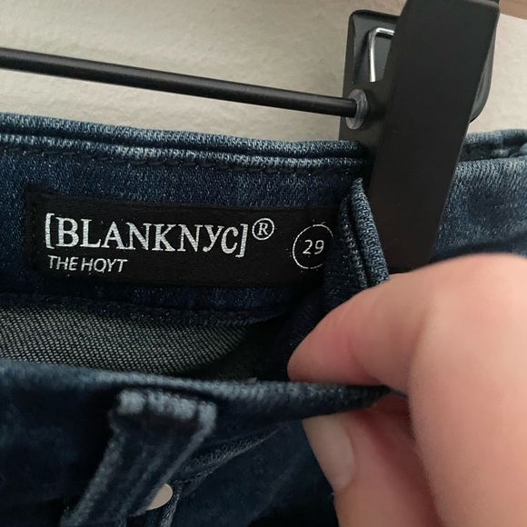 BlankNYC Hoyt High Rise Mini Flare Jeans Size 29 - Picture 4 of 8